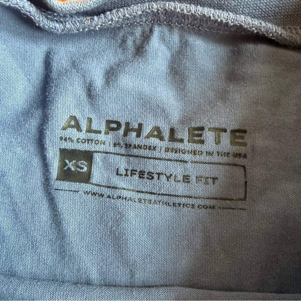 ALPHALETE Crop Top Short Sleeve Baby Tee Workout Gym Blue XS - Picture 3 of 3